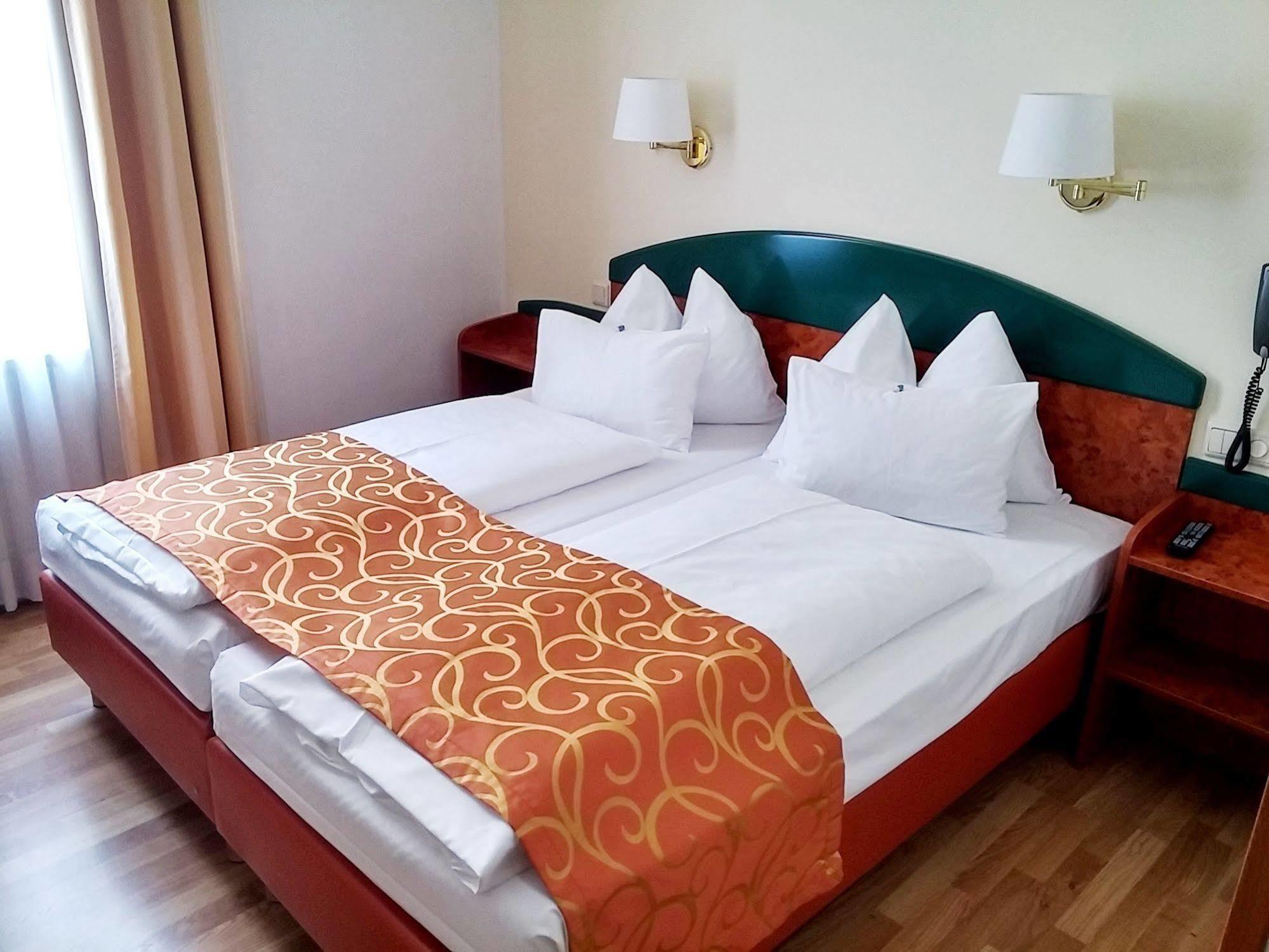 Hotel Domizil Вена Экстерьер фото